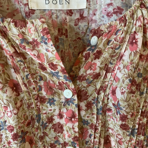 DOEN Floral Print Mock Neck Crop Top - Small - Picture 3 of 6